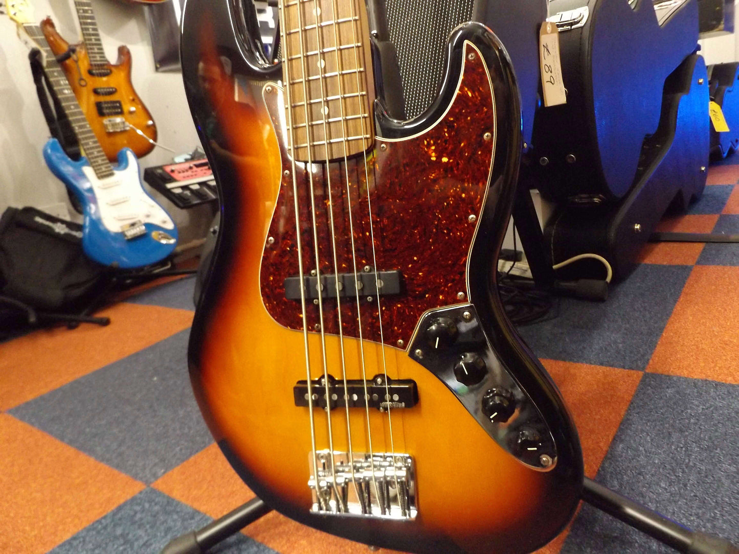 Fender DLX V Active Jazz Bass 3TSB