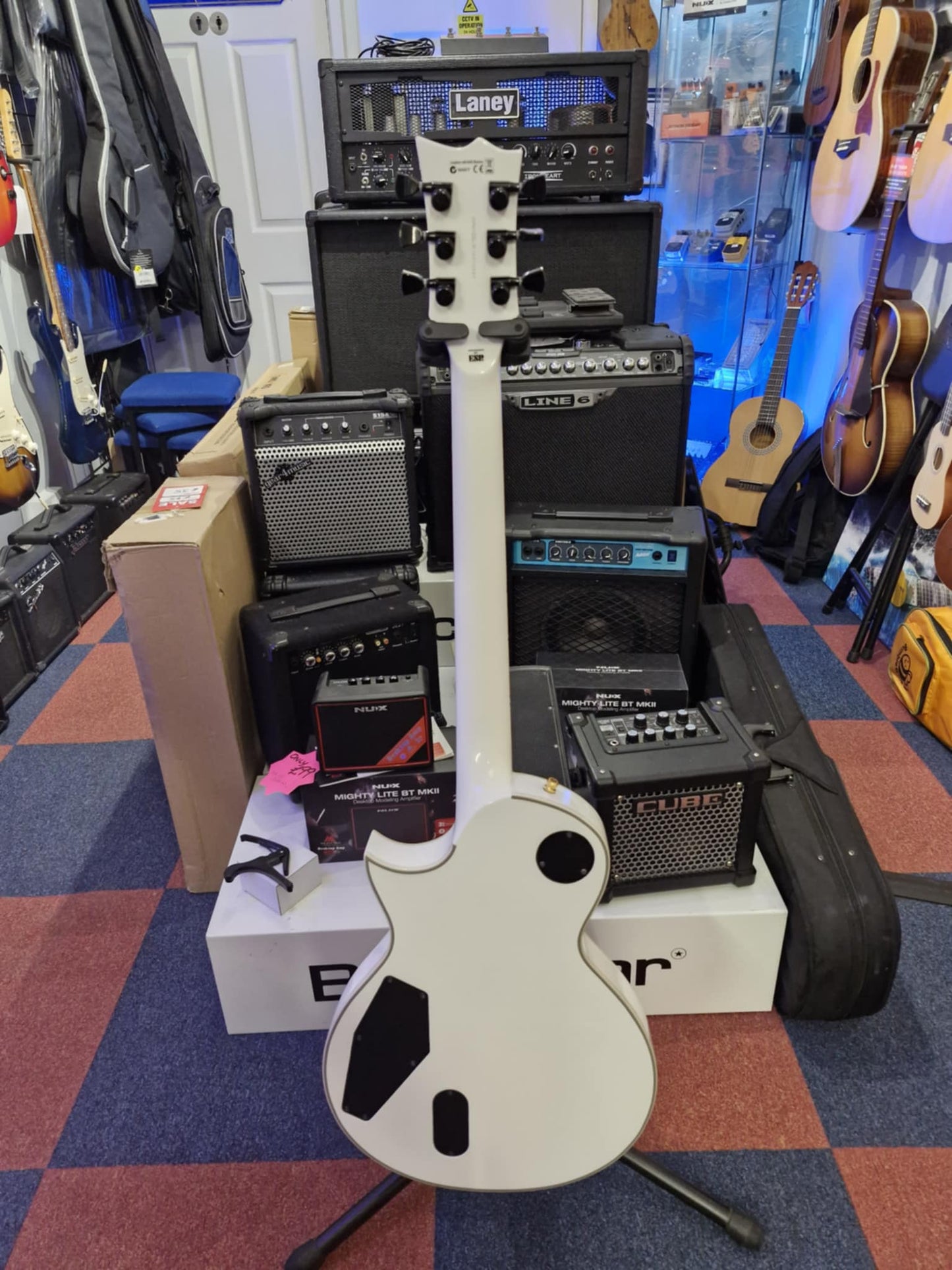 LTD EC-1001 CTM Snow White (Pre-owned)