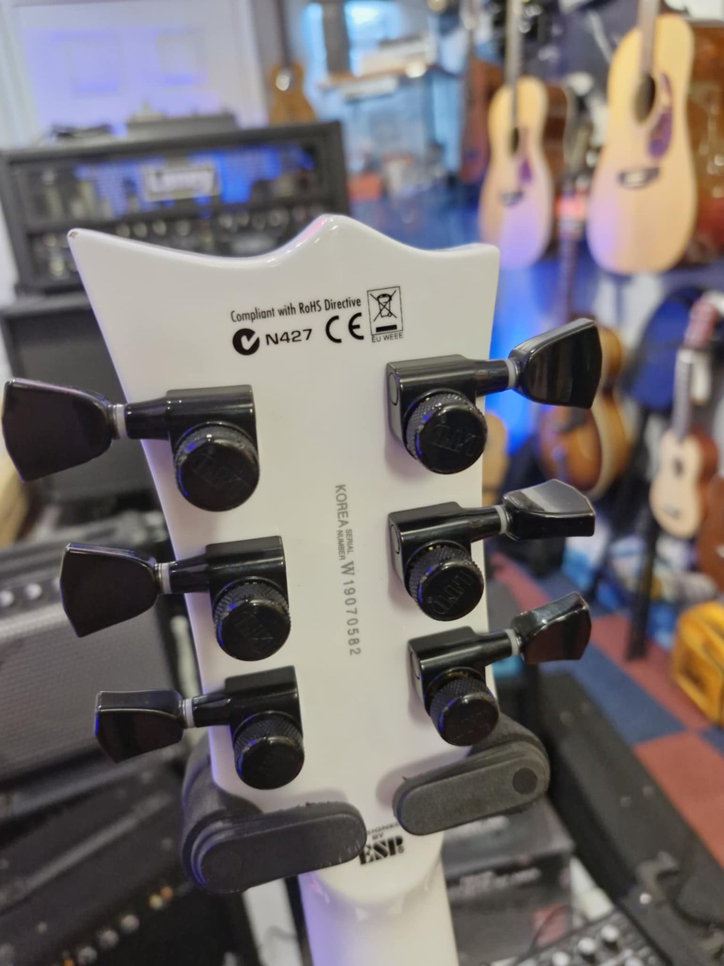 LTD EC-1001 CTM Snow White (Pre-owned)