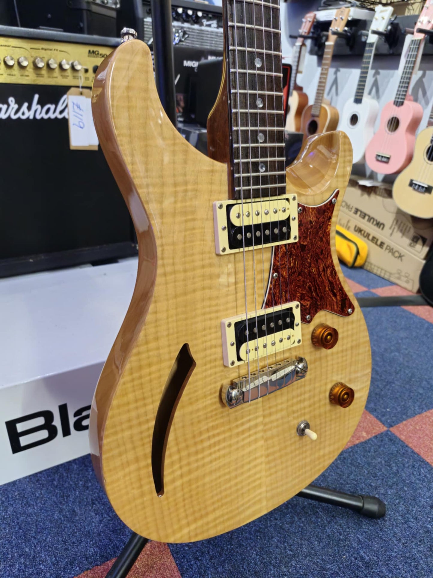 PRS SE Custom 22 Semi Hollow Natural (Pre-owned)