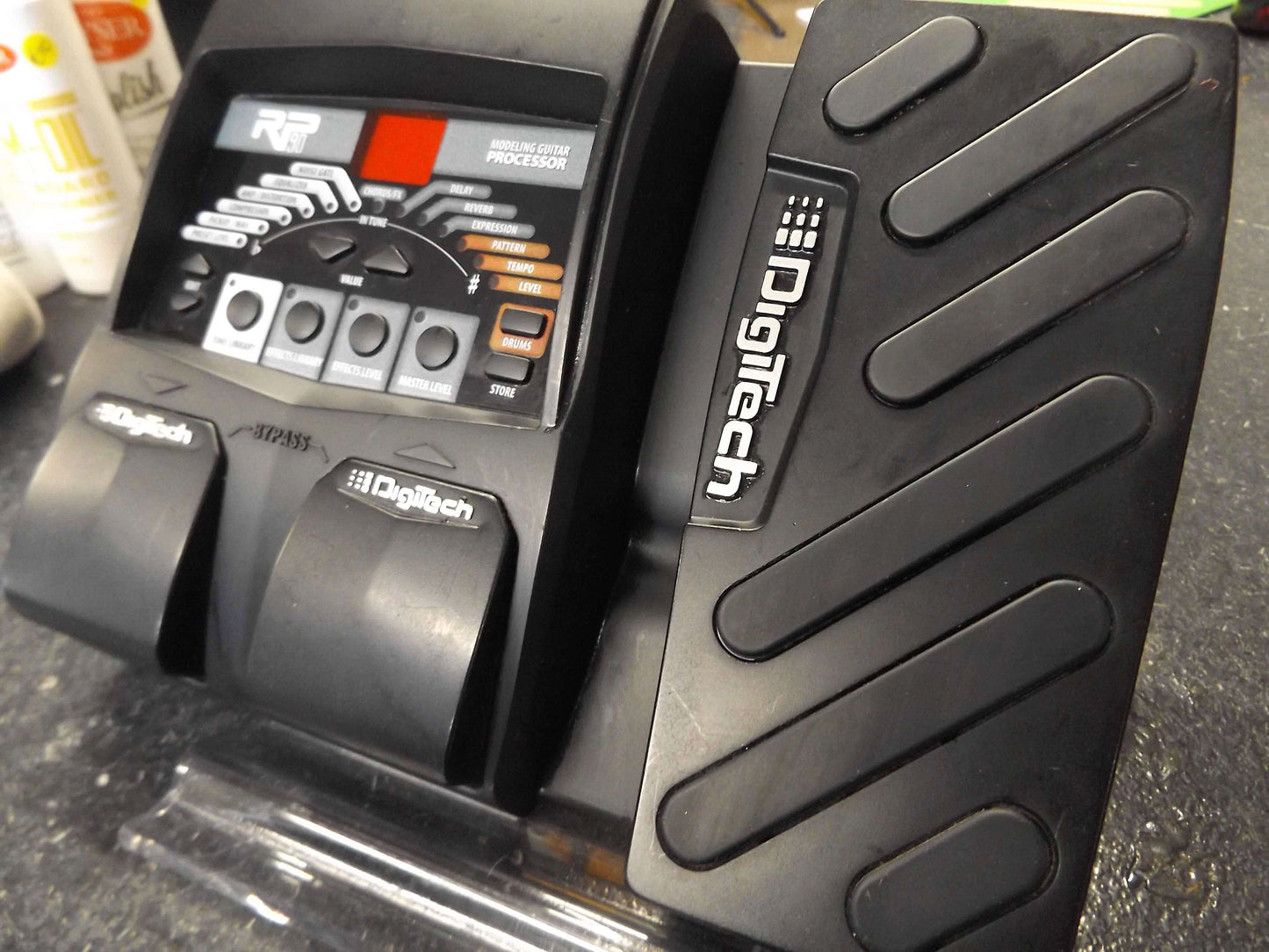 Digitech RP90 Multi Effects Pedal