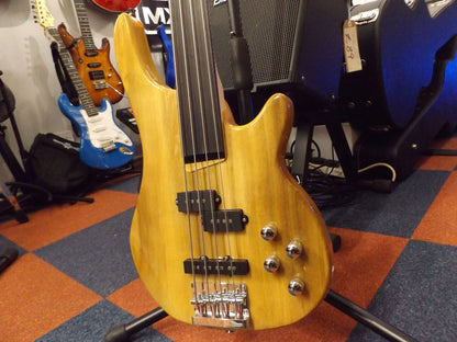 Gear4Music Chicago Fretless Bass (Pre-owned)