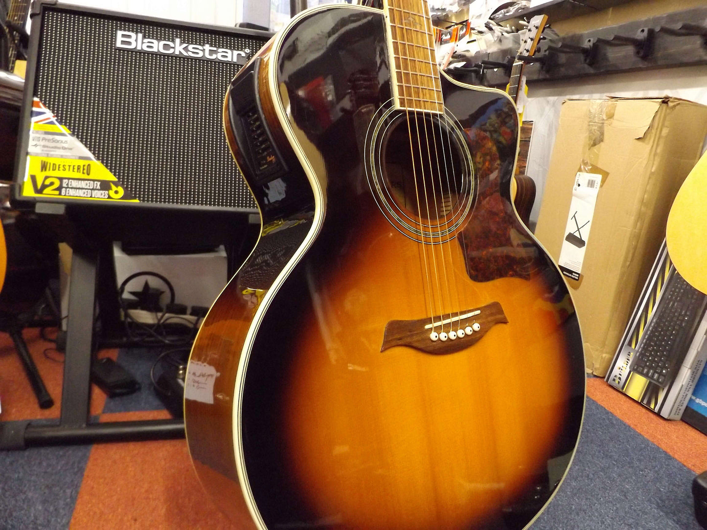 Turner TG65CE Electro Acoustic 2TS (Pre-owned)