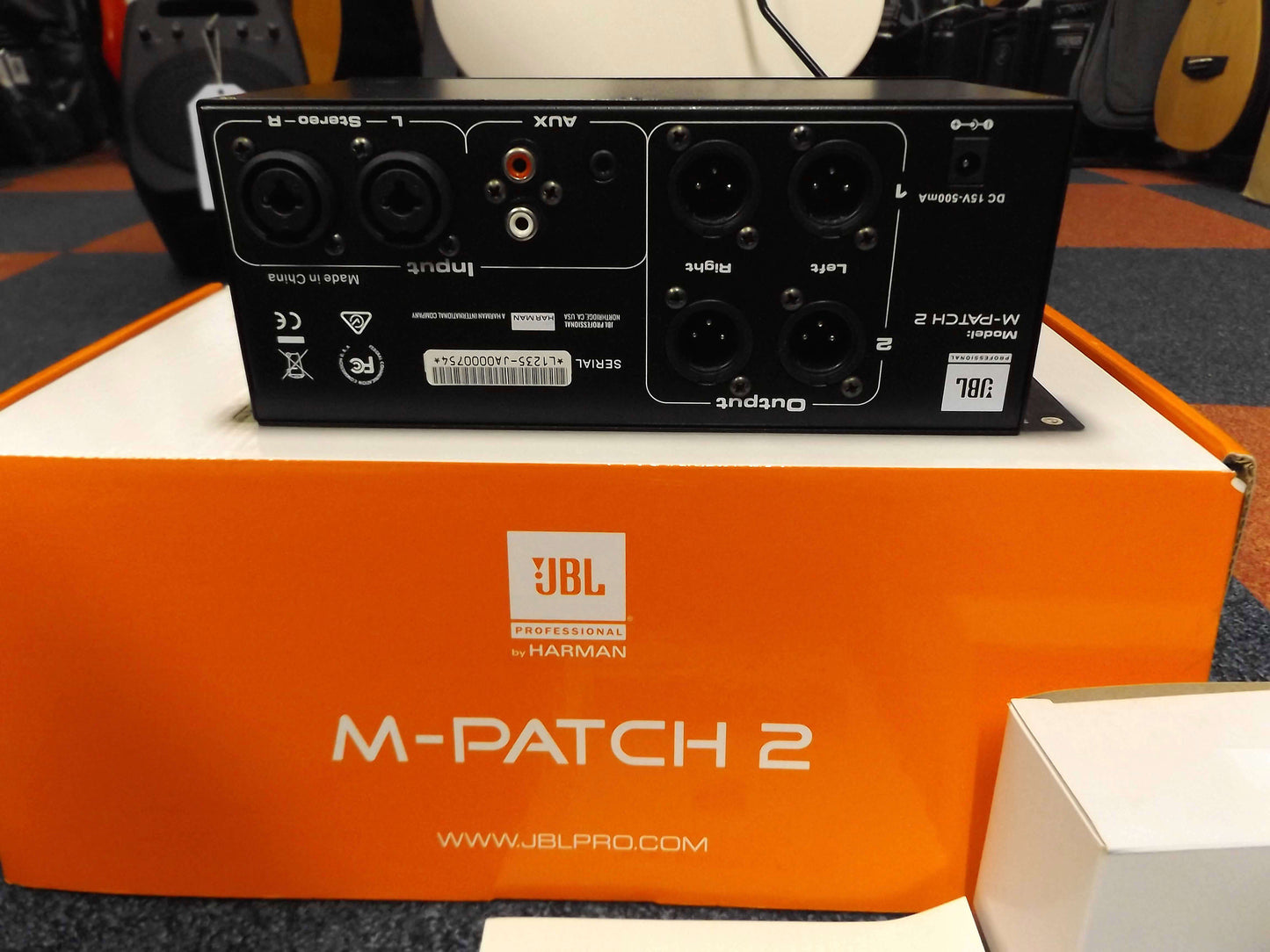 JBL M-Patch 2