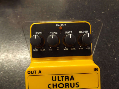 Behringer Ultra Chorus Pedal (Pre-owned)