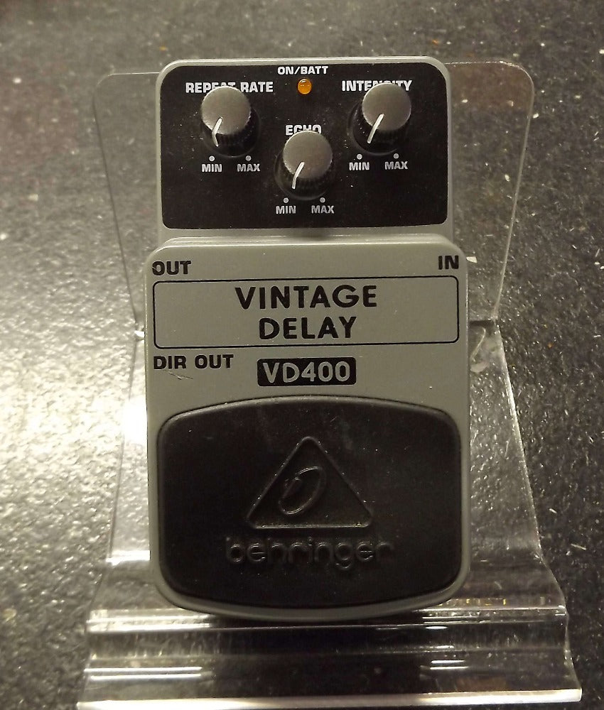 Behringer VD400 Delay Pedal (Pre-owned)