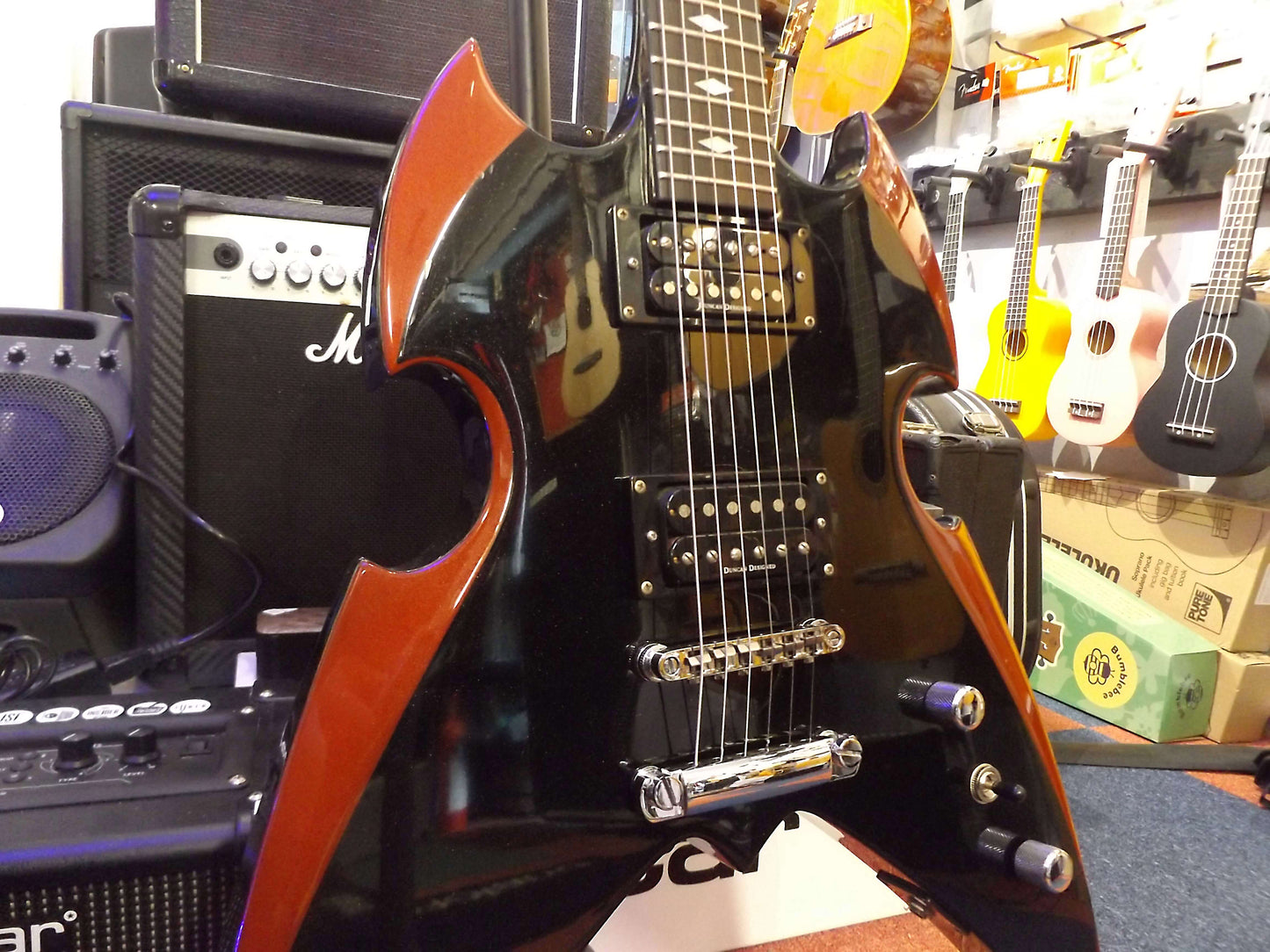 Silvertone Apocalypse Paul Stanley Signature (Pre-owned)