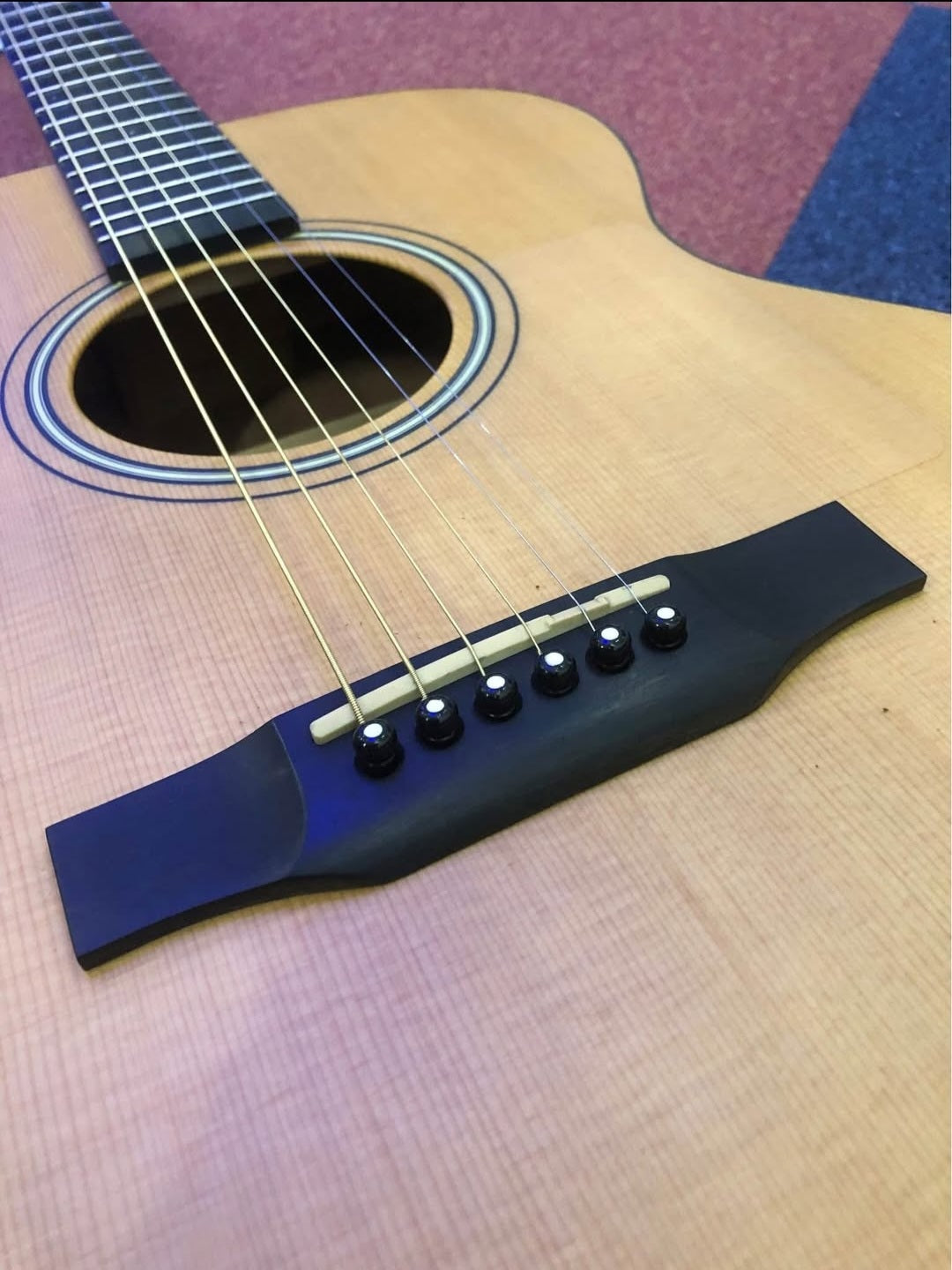 Larrivée OM-02 Sapelli w/ Hard case (Pre-owned)