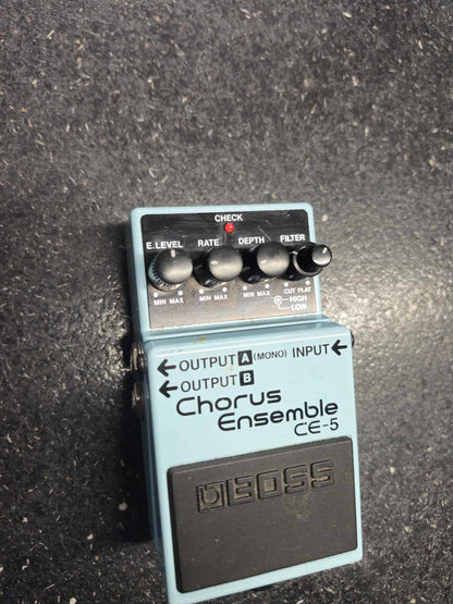 Boss CE-5 Chorus Ensemble (Pre-owned)