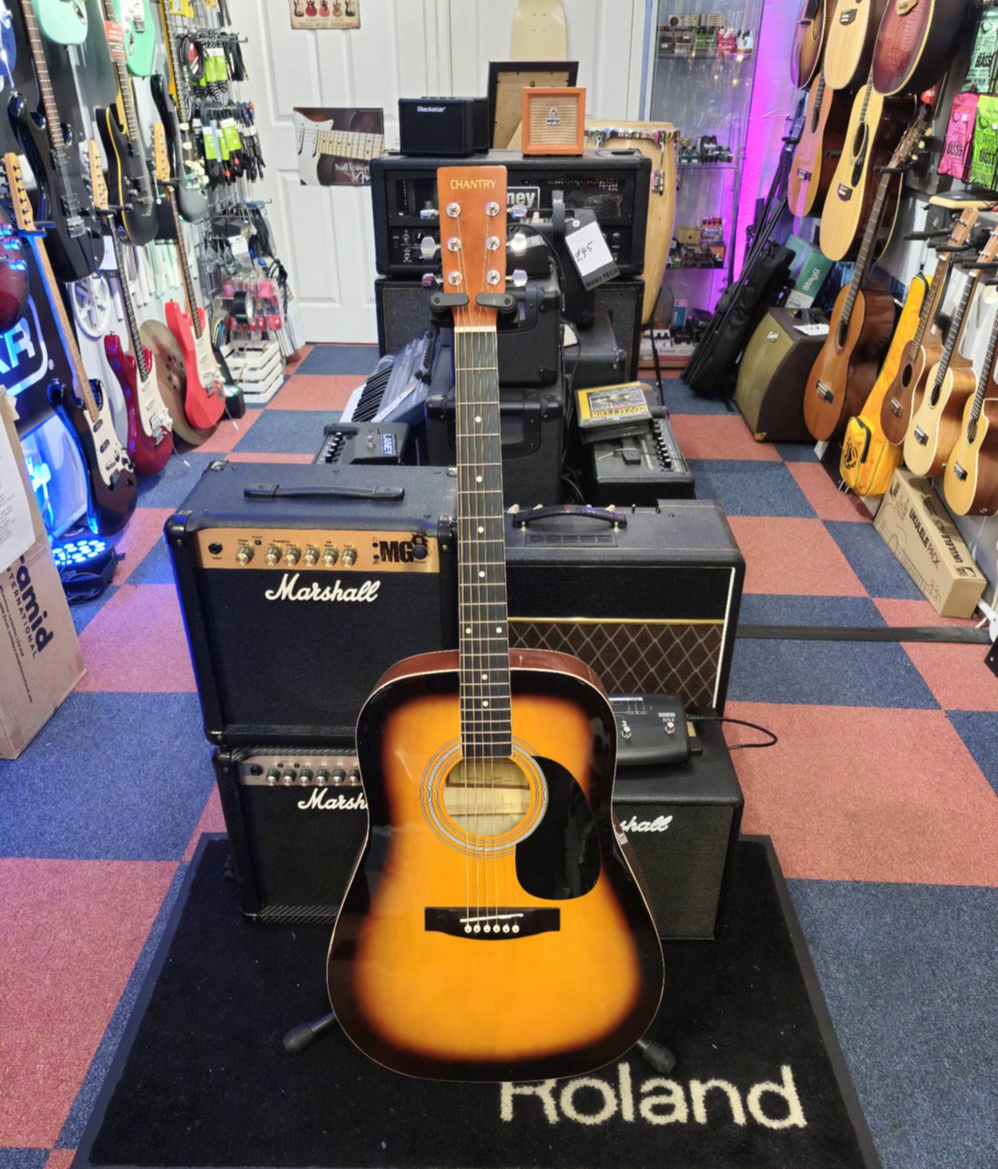 Chandry Dreadnought (Pre-owned)