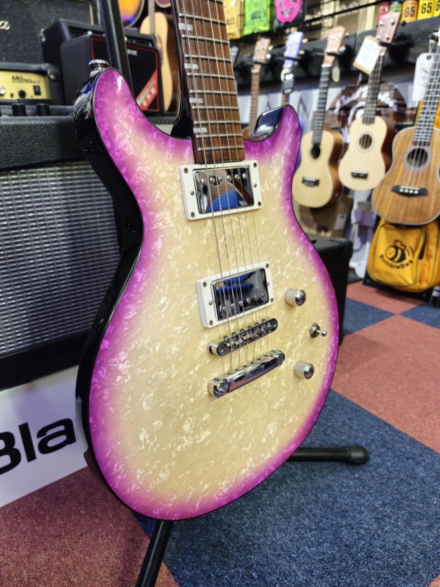 Daisy Rock Stardust Elite (Pre-owned)