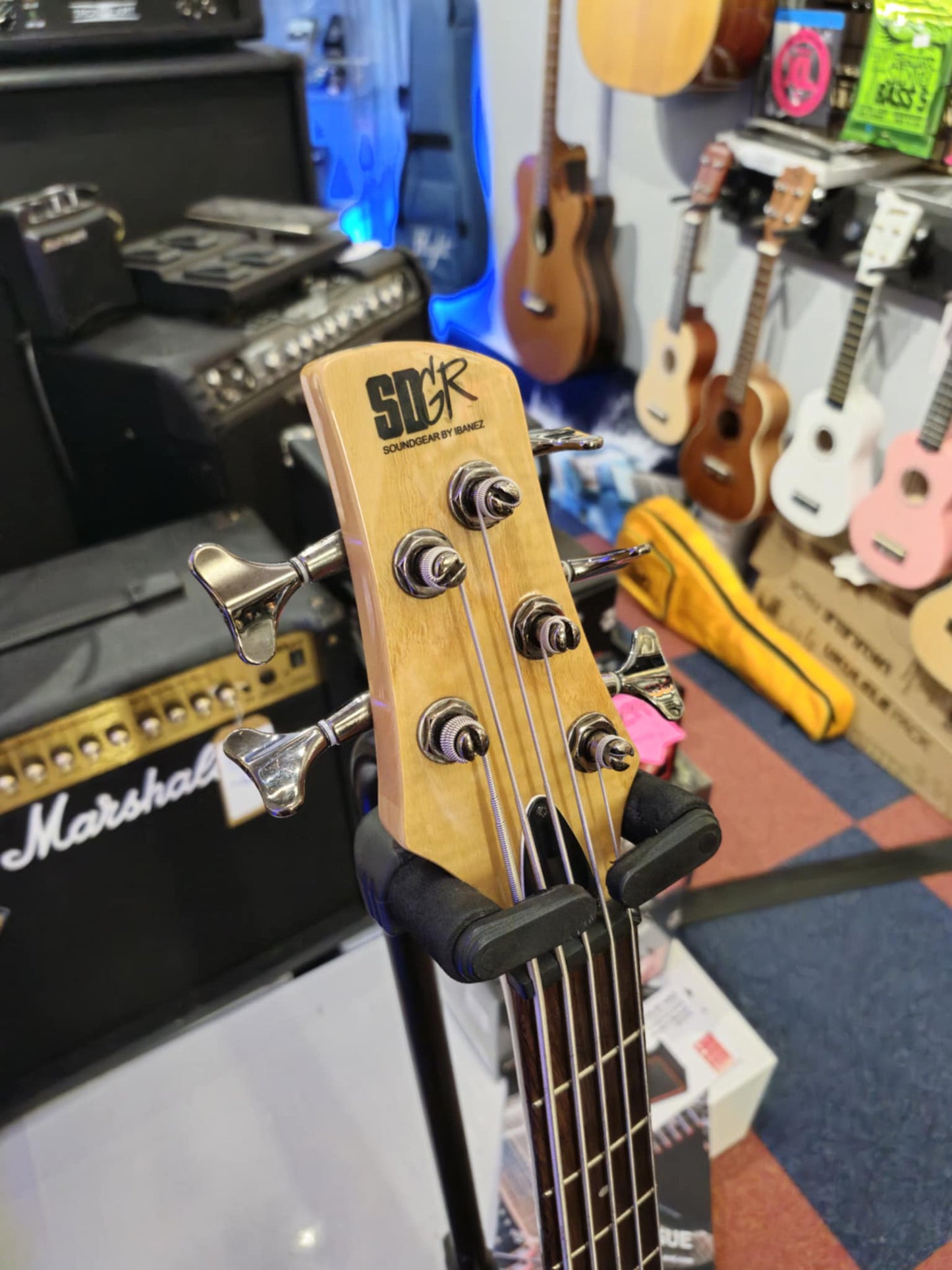 Ibanez Soundgear SRX705 Standard (Pre-owned)