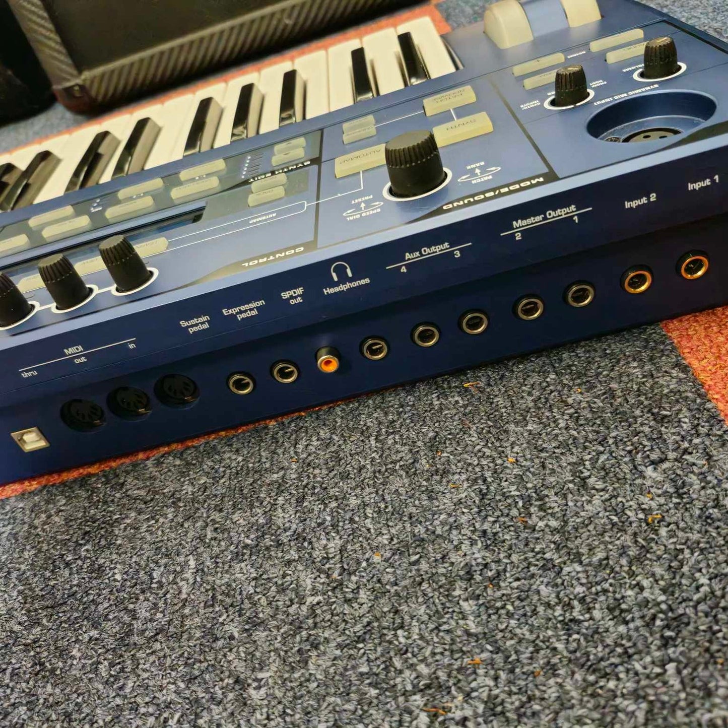 Novation UltraNova Synthesizer (Pre-owned)