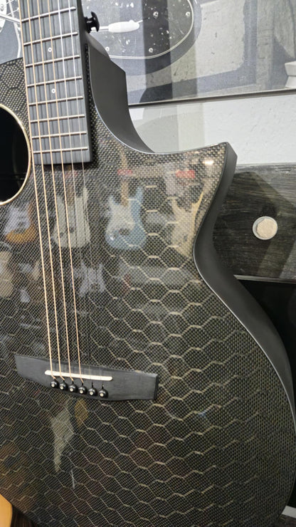 Enya X4 Pro Carbon Fiber AcousticPlus Guitar (B-STOCK)