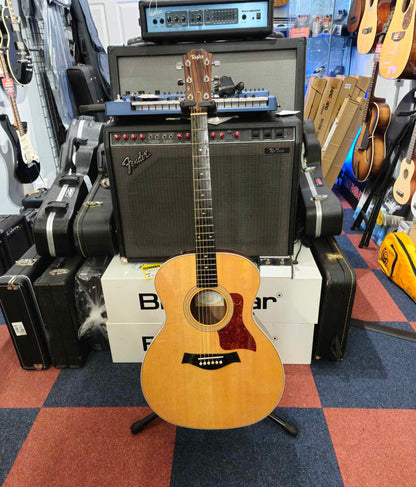 Taylor 214E DLX w/ Hard Case (Refurbished/Pre-owned)