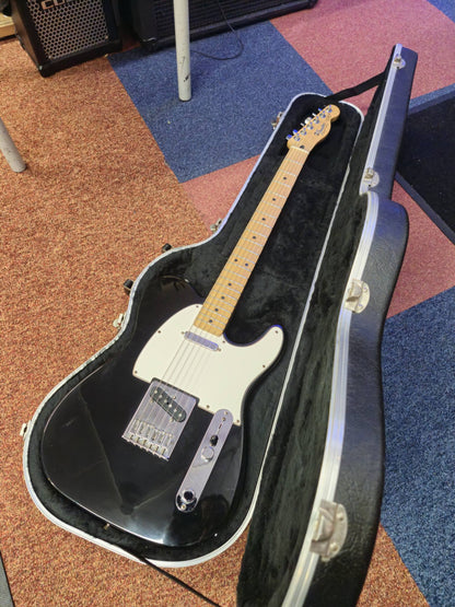 Fender Standard Telecaster MIM w/ Tex-Mex Pickups & Hard Case (Pre-owned)